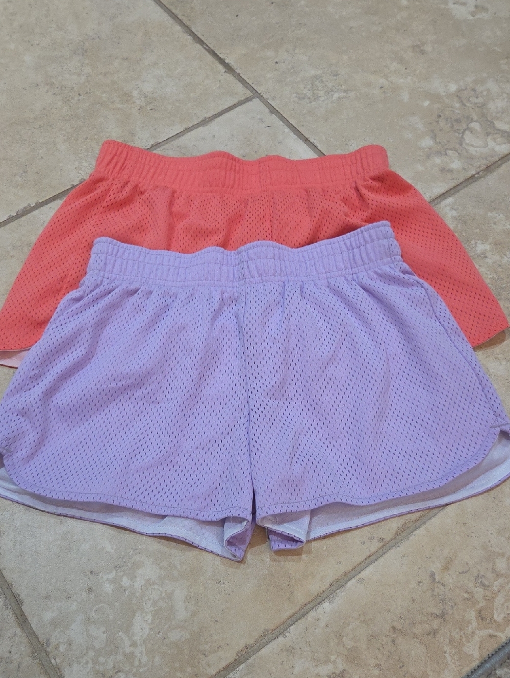 SET OF 2 ATHLETIC SHORTS SIZE:L 10-12